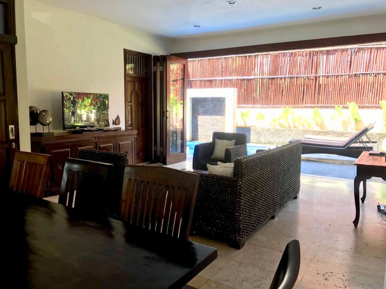 Kuta Holiday Villas 외부 사진